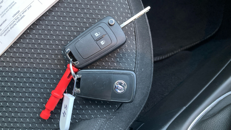 Vauxhall Corsa 1.4 Sport 3dr [AC] Petrol Hatchback